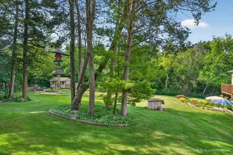 11923 Devonshire Street Algonquin IL 60102