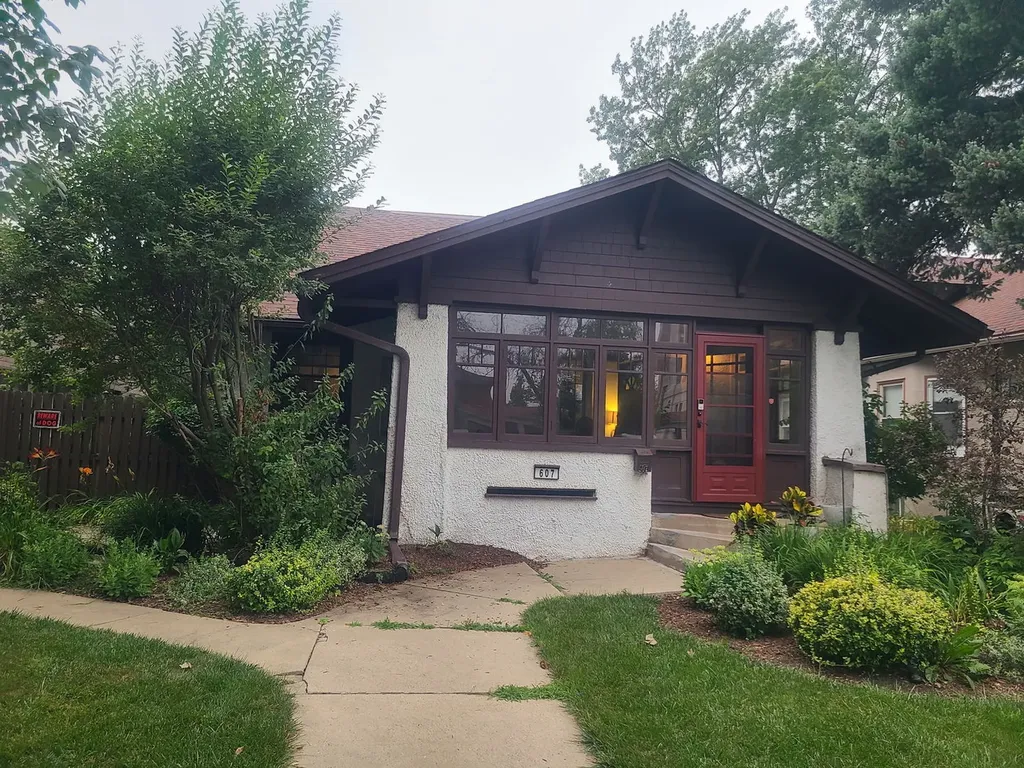 607 North Raynor Avenue Joliet IL 60435