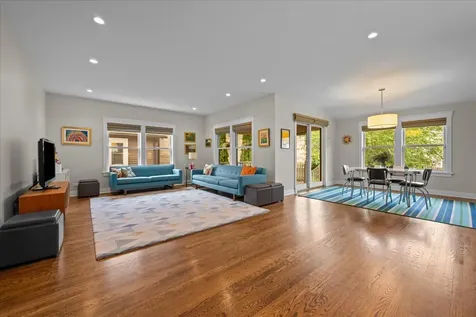 1136 Florence Avenue Evanston IL 60202