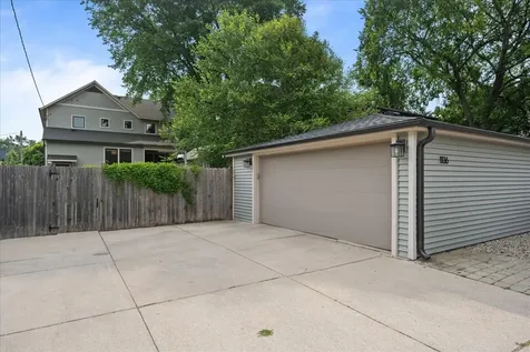 1136 Florence Avenue Evanston IL 60202