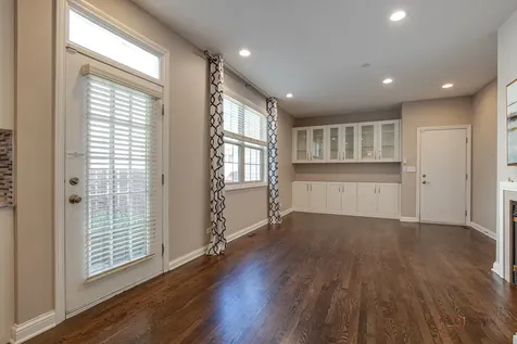 2460 Violet Street Glenview IL 60026