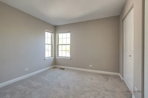 2460 Violet Street Glenview IL 60026