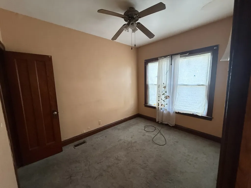 8839 South Throop Street Chicago IL 60620