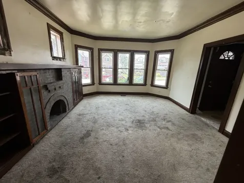 8839 South Throop Street Chicago IL 60620