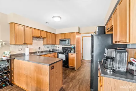 54 Rolling Oaks Road Sugar Grove IL 60554