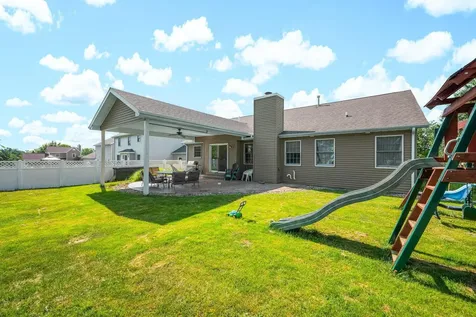 1909 Cobblestone Washington IL 61571
