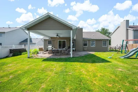 1909 Cobblestone Washington IL 61571