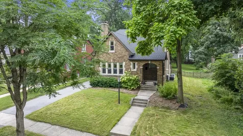 1739 Cedar Road Homewood IL 60430