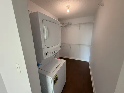 2 East Erie Street Chicago IL 60611
