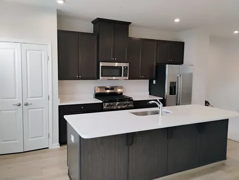 936 Jenkins Court Wheeling IL 60090