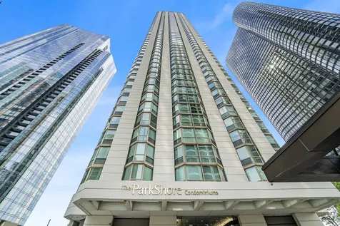 195 North Harbor Drive Chicago IL 60601