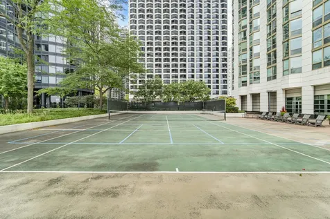 195 North Harbor Drive Chicago IL 60601