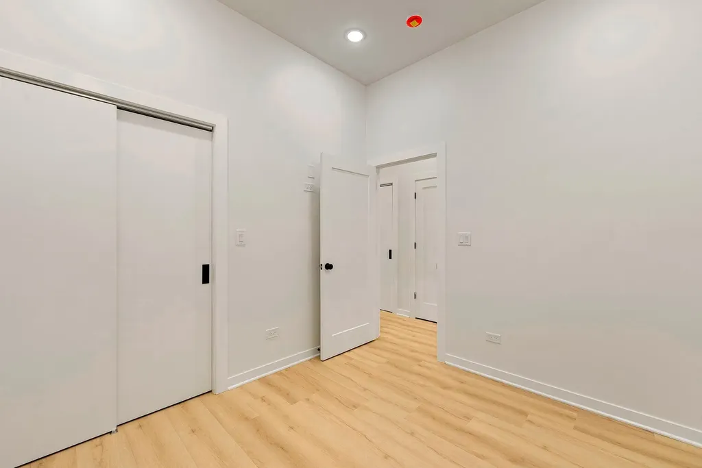 538 North Trumbull Avenue Chicago IL 60624