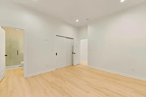 538 North Trumbull Avenue Chicago IL 60624