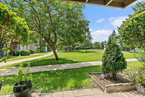 522 East Spruce Drive Palatine IL 60074