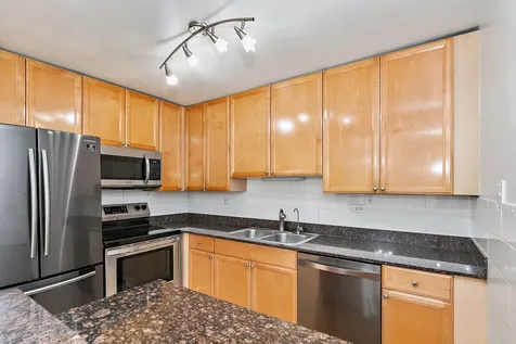 522 East Spruce Drive Palatine IL 60074