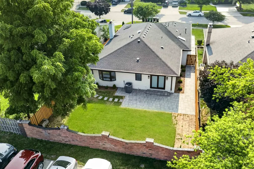 1013 North Delphia Avenue Park Ridge IL 60068