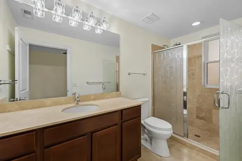 1624 West Grace Street Chicago IL 60613