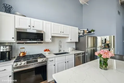 500 South Clinton Street Chicago IL 60607