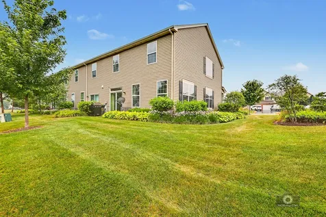 3806 Pratt Street Plano IL 60545