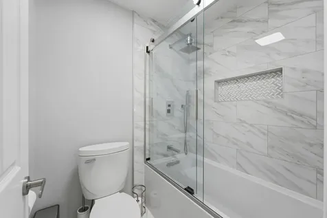 252 West Golfview Terrace Palatine IL 60067