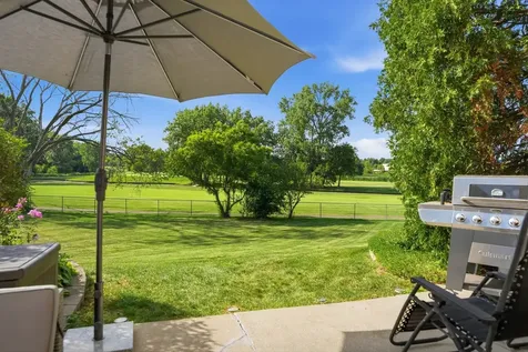 252 West Golfview Terrace Palatine IL 60067