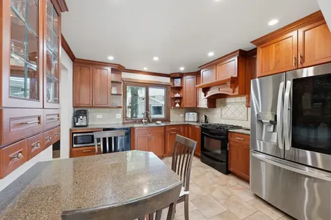 252 West Golfview Terrace Palatine IL 60067
