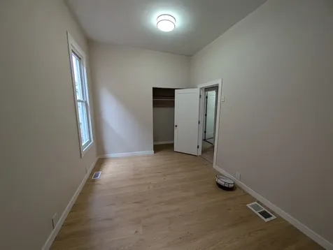 654 East 92nd Place Chicago IL 60619