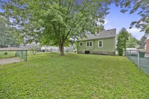 17949 Escanaba Avenue Lansing IL 60438