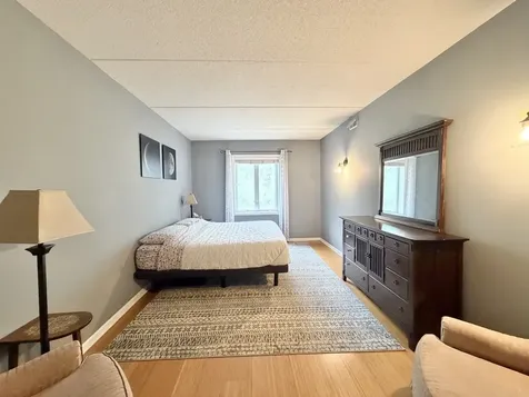 4625 West Lawrence Avenue Chicago IL 60630