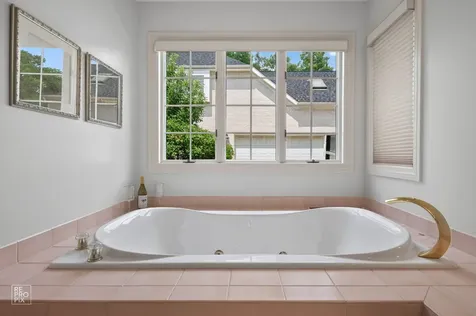 6515 Manor Drive Burr Ridge IL 60527