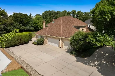6515 Manor Drive Burr Ridge IL 60527