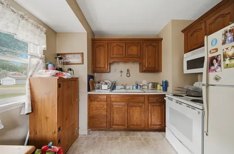 1315 7TH Avenue Sterling IL 61081