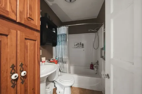 1315 7TH Avenue Sterling IL 61081