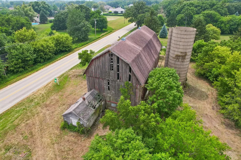 16129 Harmony Road Huntley IL 60142