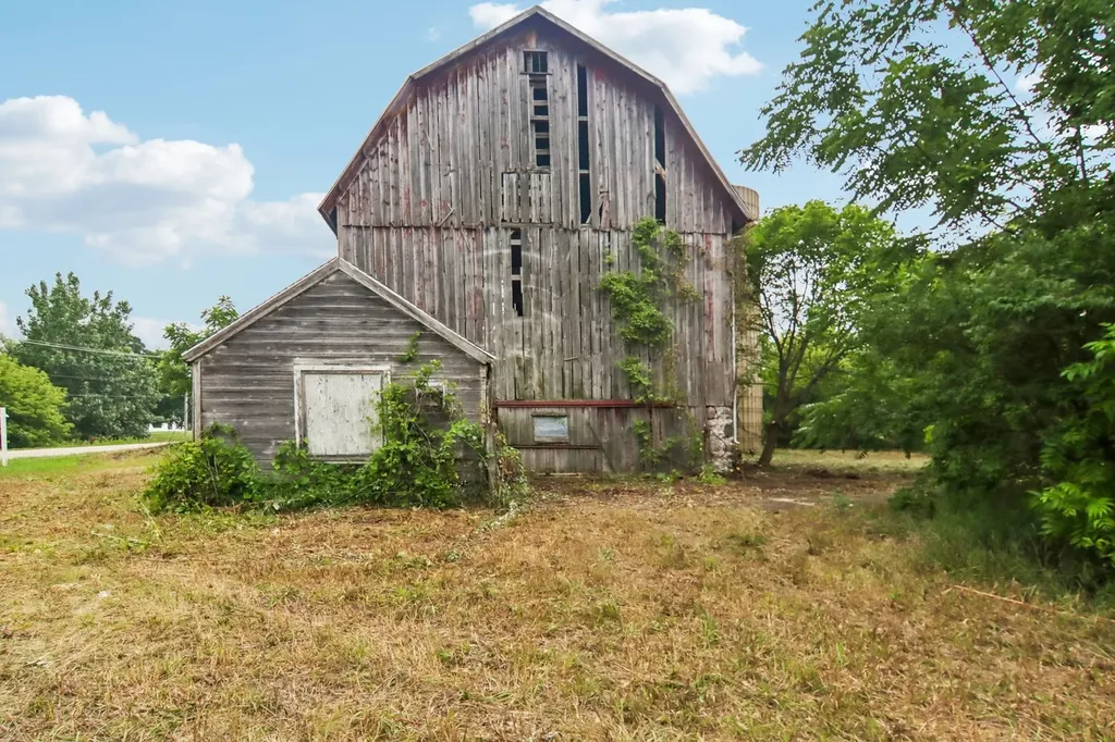 16129 Harmony Road Huntley IL 60142