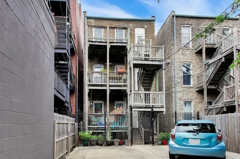 1729 West Erie Street Chicago IL 60622