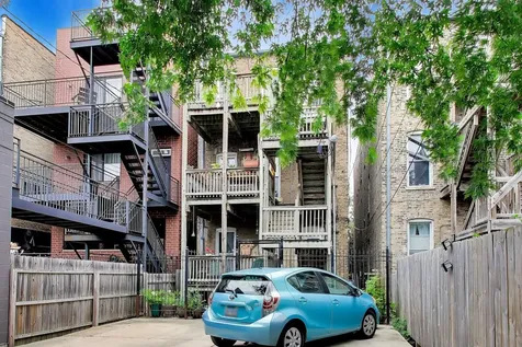 1729 West Erie Street Chicago IL 60622