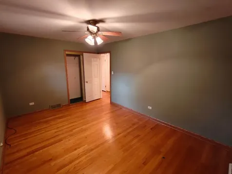 17717 Bernadine Street Lansing IL 60438