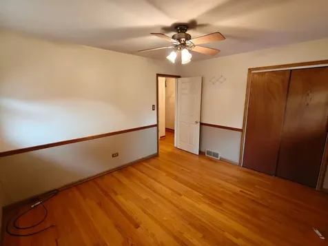 17717 Bernadine Street Lansing IL 60438