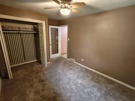 17717 Bernadine Street Lansing IL 60438