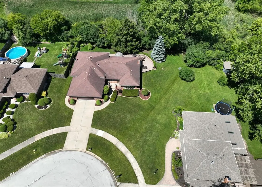 13332 Medina Drive Orland Park IL 60462