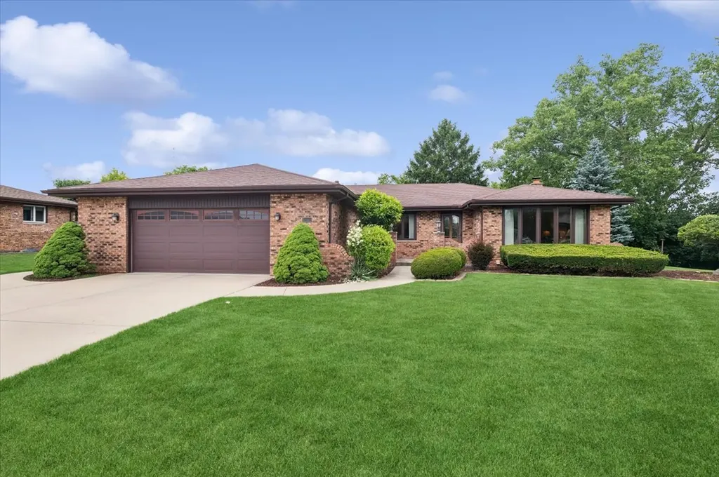 13332 Medina Drive Orland Park IL 60462