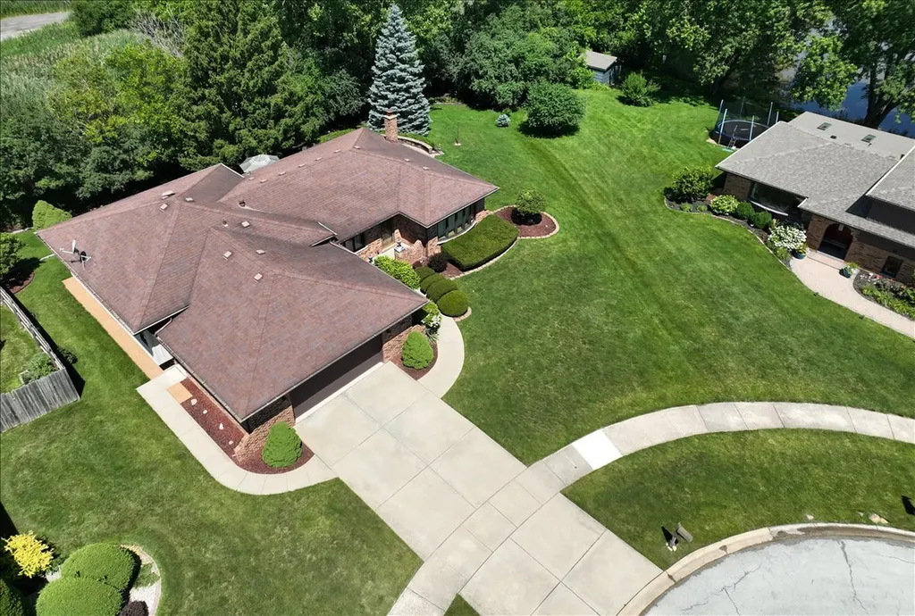 13332 Medina Drive Orland Park IL 60462