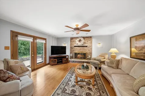 13332 Medina Drive Orland Park IL 60462