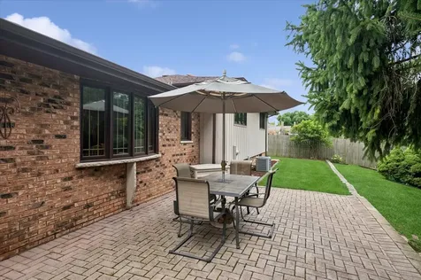 13332 Medina Drive Orland Park IL 60462