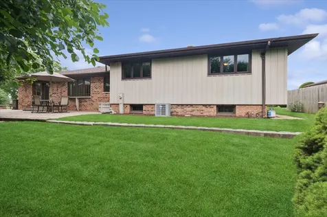 13332 Medina Drive Orland Park IL 60462