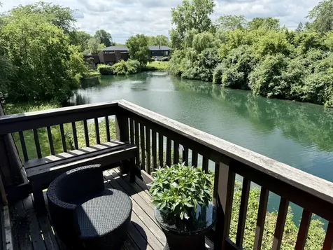 835 Waterview Circle Vernon Hills IL 60061