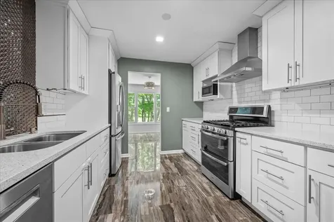 530 River Front Circle Naperville IL 60540