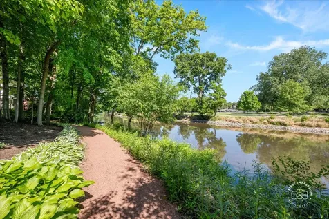 530 River Front Circle Naperville IL 60540